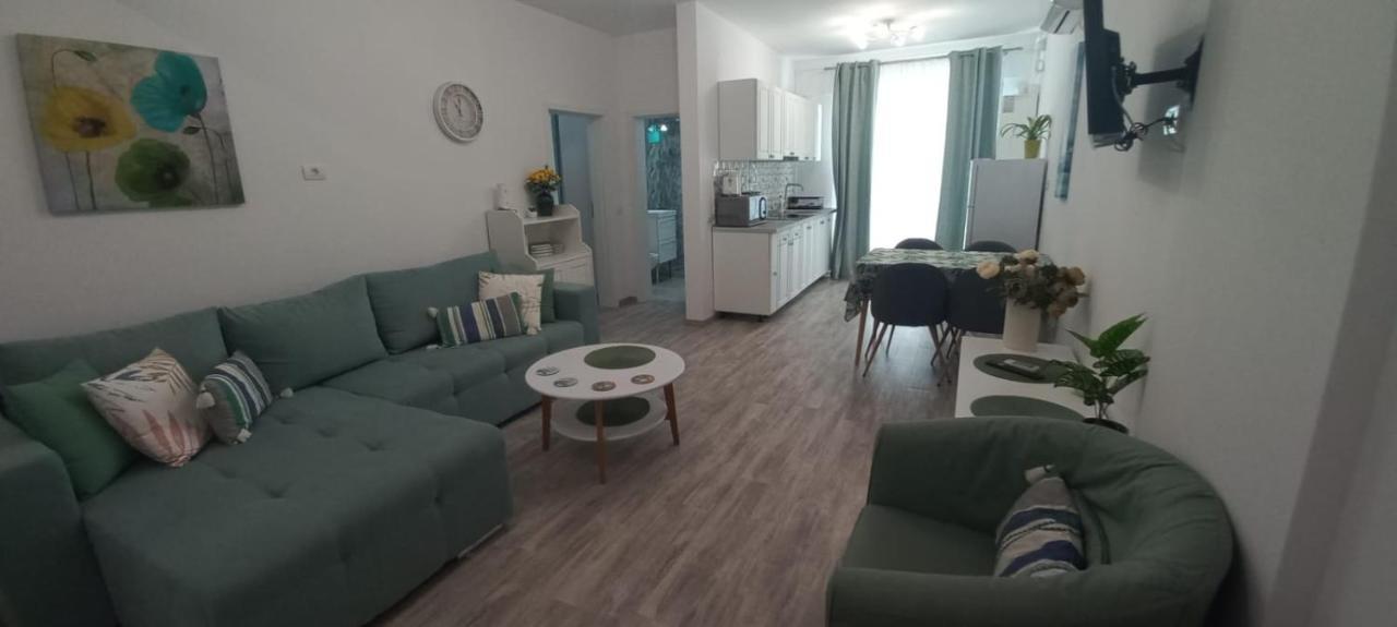 Green Leaf, 2 Camere, Mamaia Nord Năvodari Exteriér fotografie